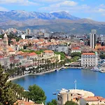 Apartment Nada In The Center Of Split